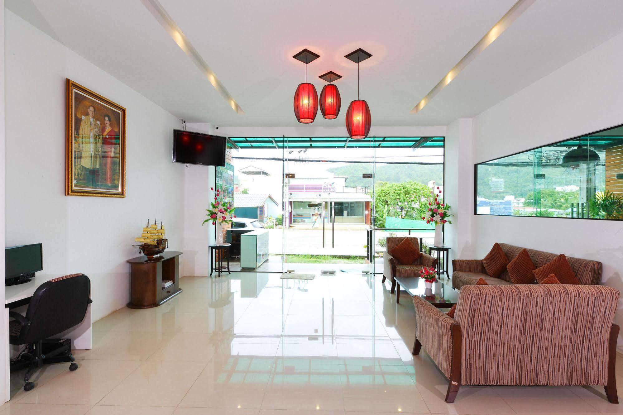 Sri Boutique Hotel Patong Extérieur photo