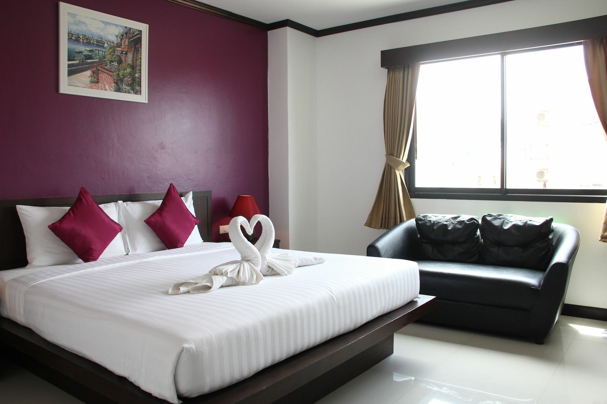Sri Boutique Hotel Patong Extérieur photo